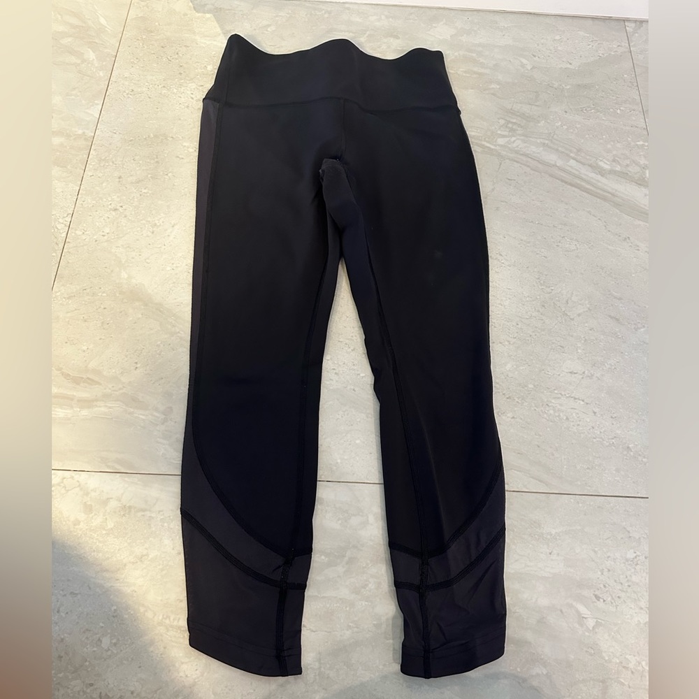 Lululemon size 8